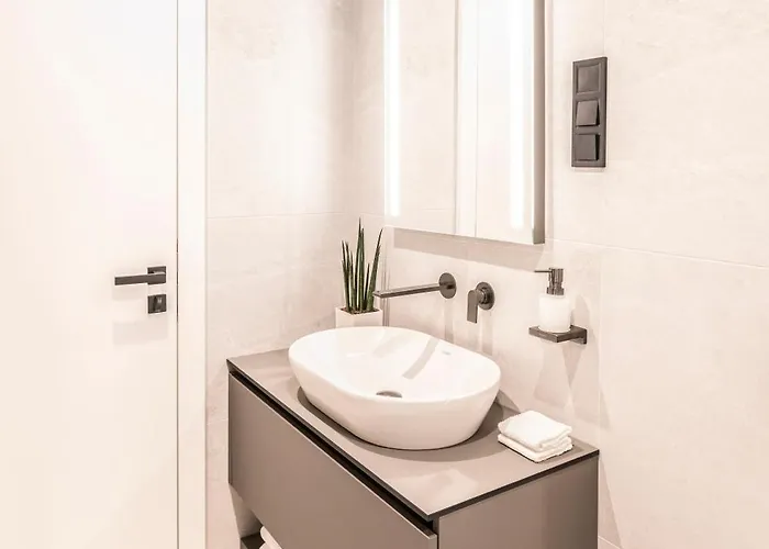 Larum - Adults Only 4* Balatonfüred