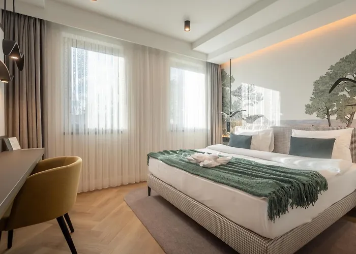 Larum - Adults Only 4*